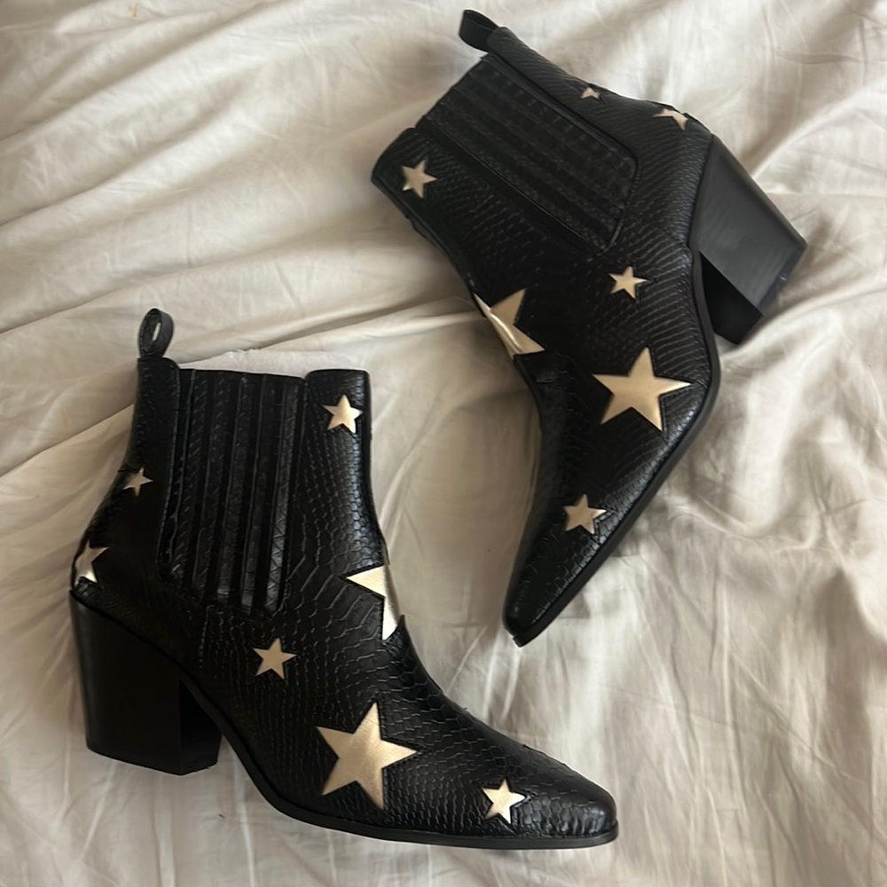 Betsy Johnson Izak Boots